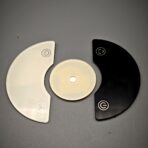 Customized special-shaped punching, silk-screen printing and semi-transparent processing of small household appliance glass for car aroma diffuser tempered glass control panel - 图片 2